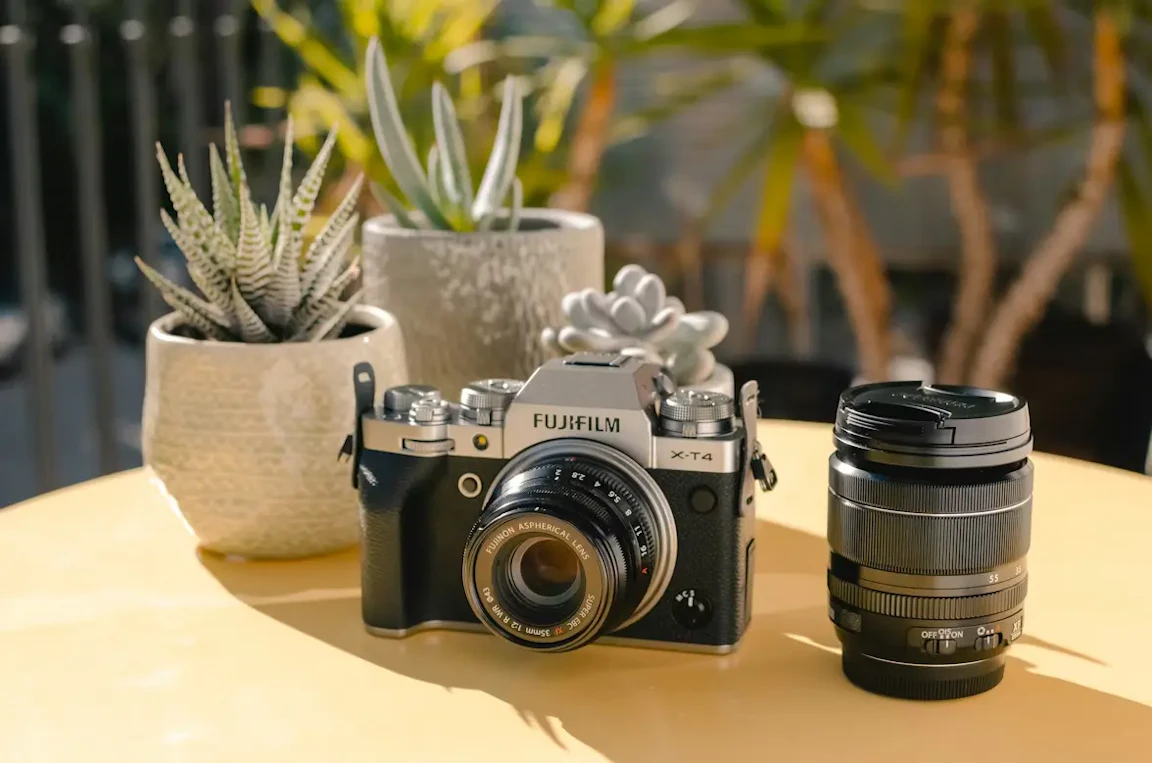 FUJIFILMミラーレスカメラをお持ちの方におすすめ！ズームレンズ